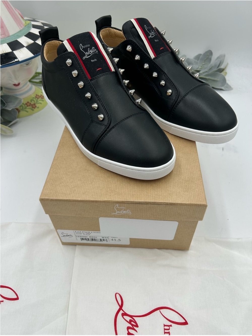 Men's Christian Louboutin FAV FIQUE slip on sneakers. Size 41.5